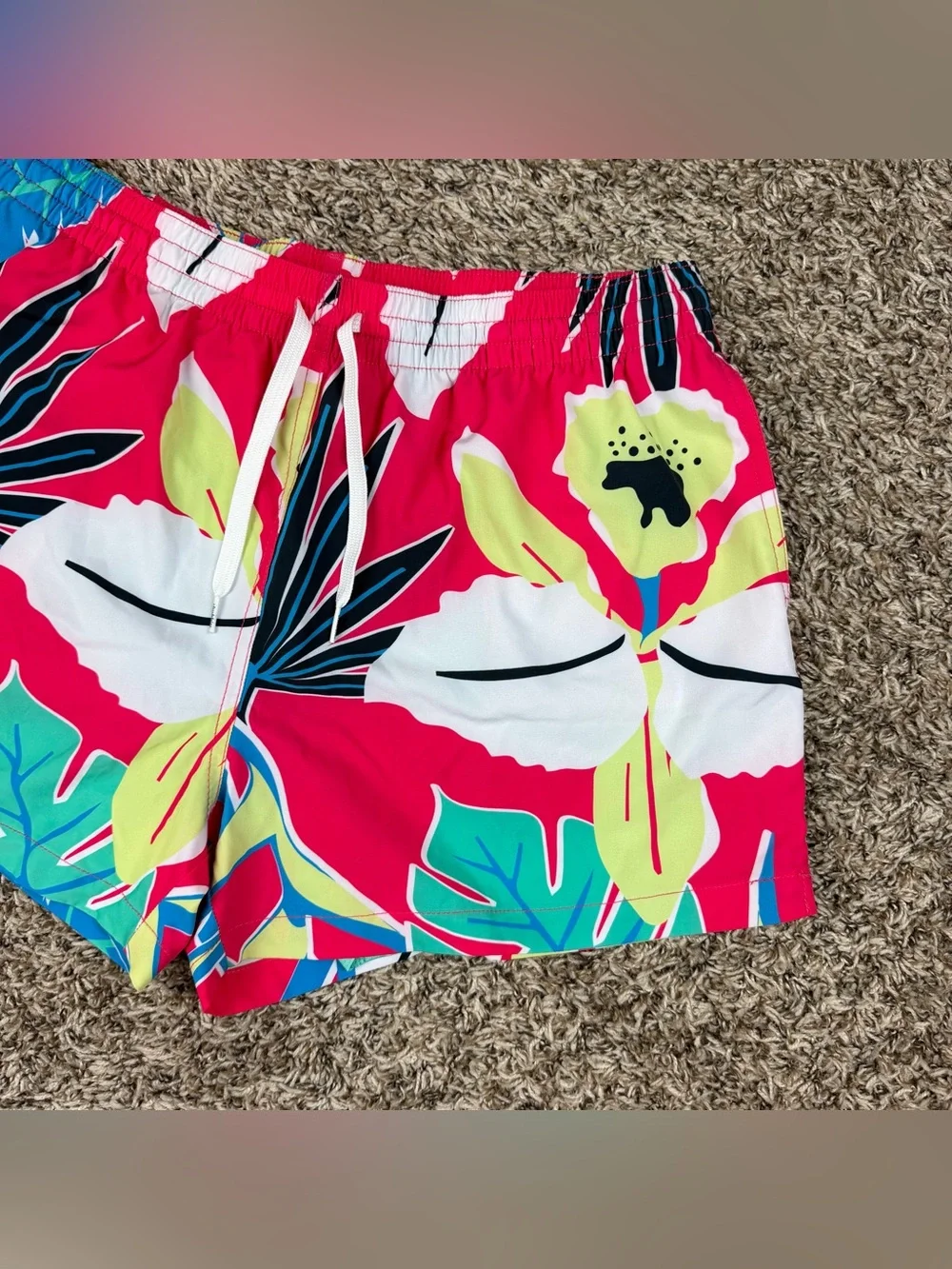 Chubbies Mens Red Tropical Floral Palm Leaf Swim Trunks XL 4” Inseam Lined